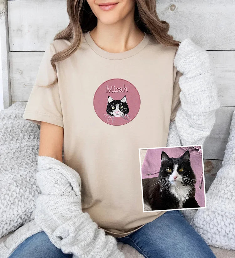 Personalized Pet Embroidered Sweatshirt Custom Pet Portrait Tee HoodiePersonalized Pet Embroidered Sweatshirt Custom Pet Portrait Tee Hoodie